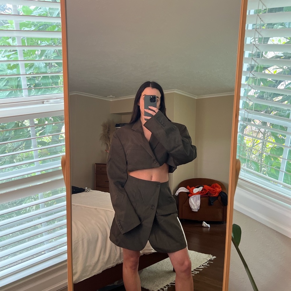 Havre Studio Jacket & Skirt Set